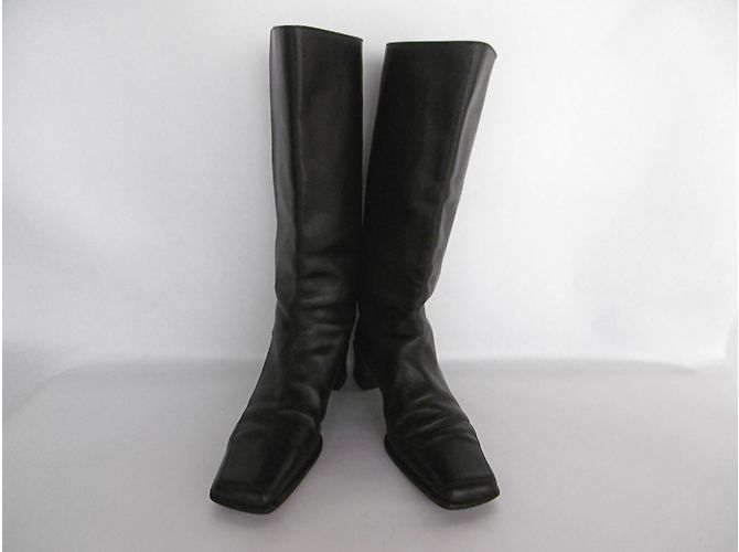 Hermès Lederstiefel mit niedrigem Absatz Schwarz - Ansicht 11
