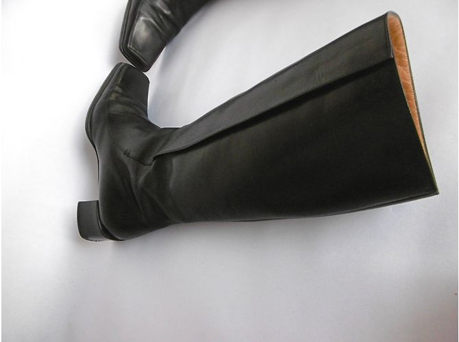 Hermès Lederstiefel mit niedrigem Absatz Schwarz - Ansicht 15