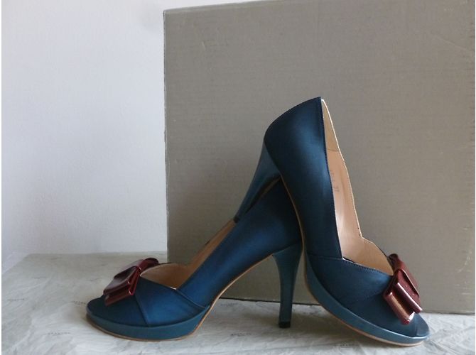 Weekend Max Mara peeptoes in raso e pelle - vista 6