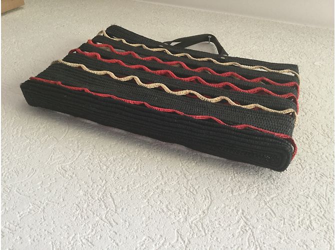 Autre Marque Stroh Tasche Schwarz Rot Beige mit schwarzen Lederriemen Mehrfarben - Ansicht 3