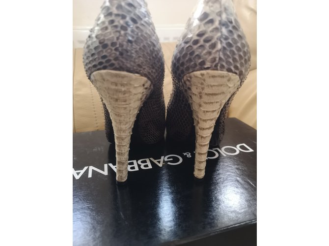 Dolce & Gabbana Python Heels Grey - view 2