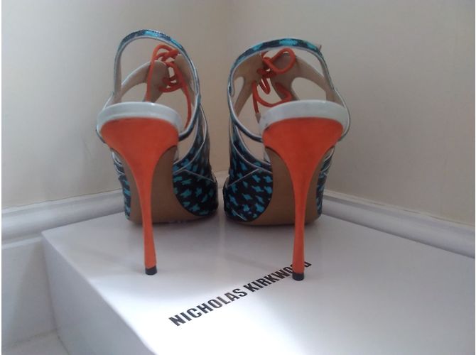 Sandali Peep Toe Nicholas Kirkwood in Python Multicolore - vista 2