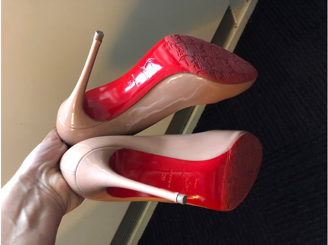 Christian Louboutin Dorissima scarpe di cuoio Beige Carne - vista 2