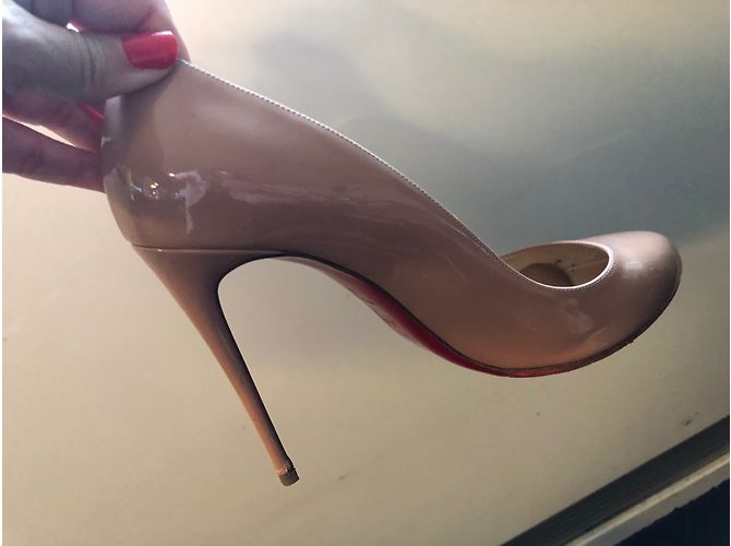 Christian Louboutin Dorissima scarpe di cuoio Beige Carne - vista 4