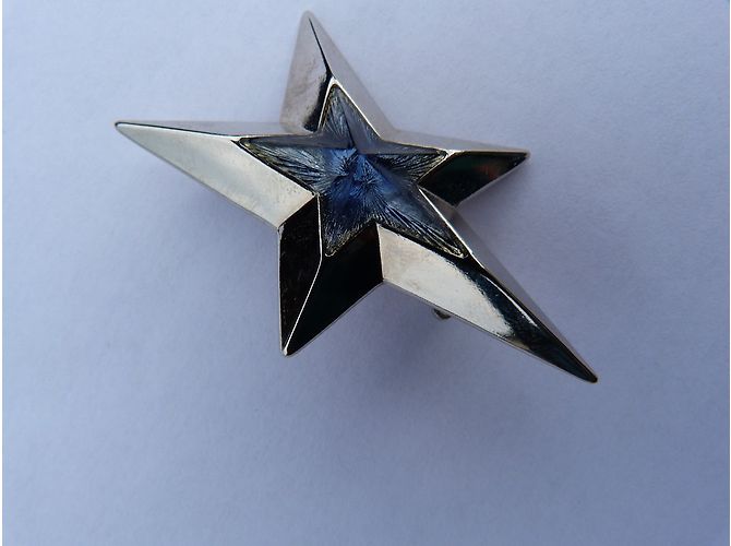 Thierry Mugler Alfinetes e broches - vista 6