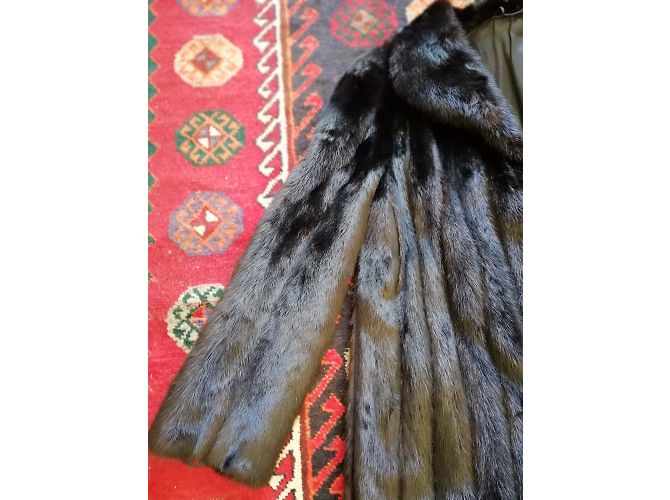 inconnue Coats, Outerwear - view 9