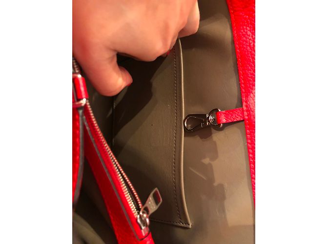 Capucines Louis Vuitton Handbags Red - view 7