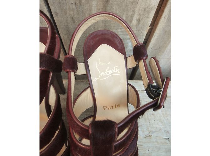 Sandali Christian Louboutin rosso scuro velluto e pelle di vitello 38 Bordò - vista 7