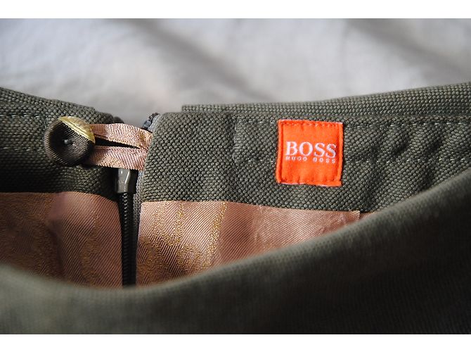 Falda recta Hugo Boss de lino caqui - vista 3