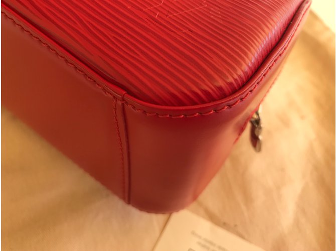 Jasmin Louis Vuitton Gelsomino Rosso - vista 5
