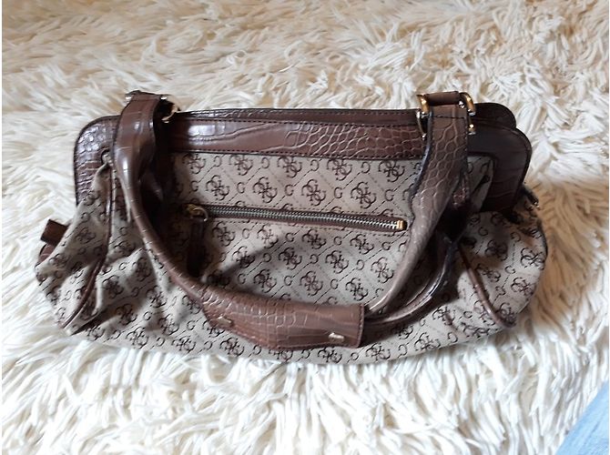 Guess Handtaschen - Ansicht 3