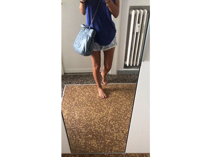 Borsa Tote Chanel in agnello blu - vista 4