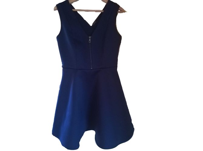 Guess Kleid Marineblau aus Polyester Größe 38 - Ansicht 2