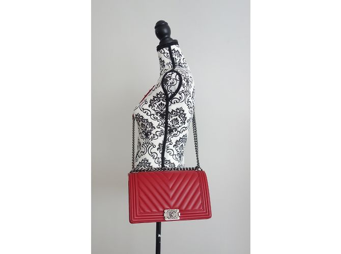 SAC CHANEL BOY CHEVRON ROUGE - vue 10
