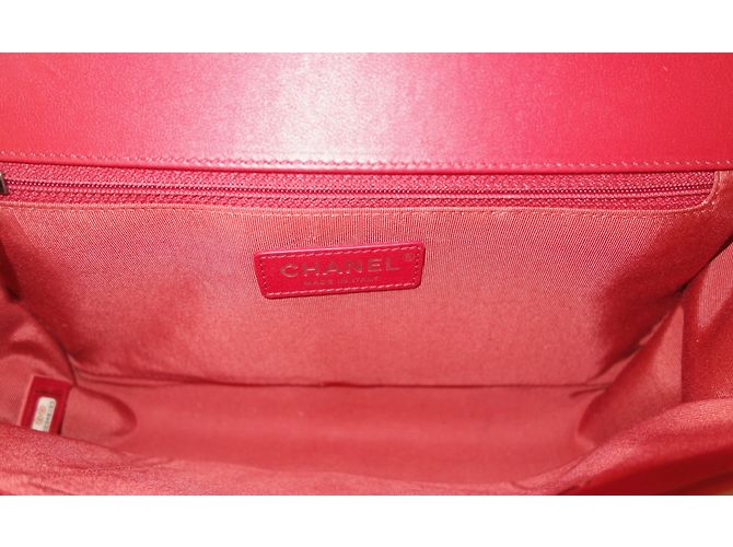 SAC CHANEL BOY CHEVRON ROUGE - vue 11