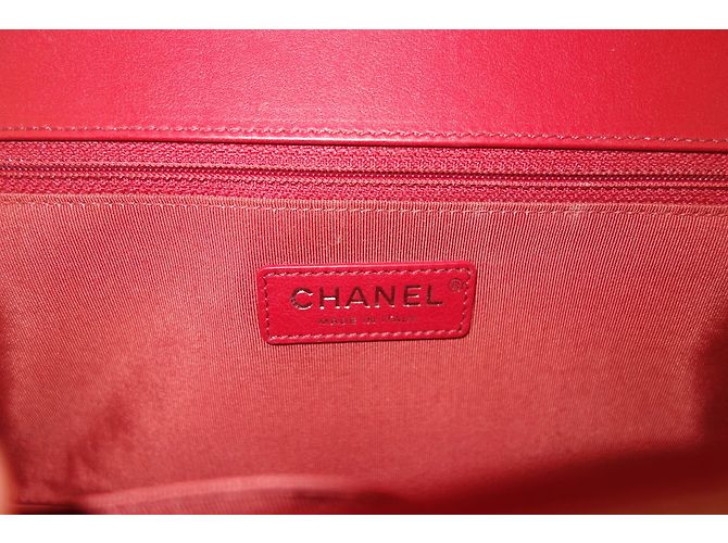 SAC CHANEL BOY CHEVRON ROUGE - vue 7