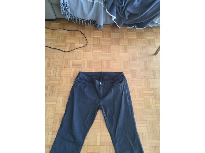 Autre Marque Marineblaue Hose mit 5 Taschen Größe 48 - Ansicht 3