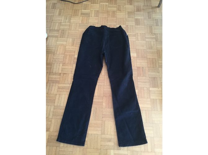 Autre Marque R Essential Hose aus Lackleder Ebony Ebenholz - Ansicht 3