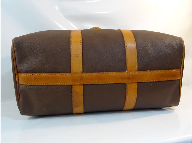 Borsa da viaggio Chanel in pelle granulata marrone - vista 14
