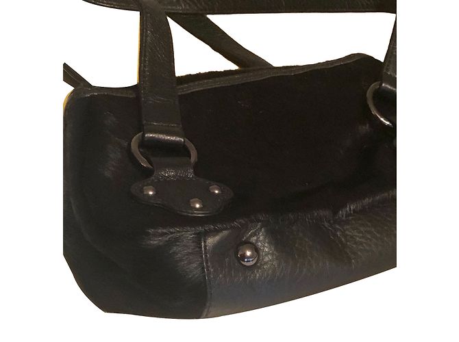 Pochette Christian Lacroix in pelle nera e pelliccia Nero Rosso - vista 2