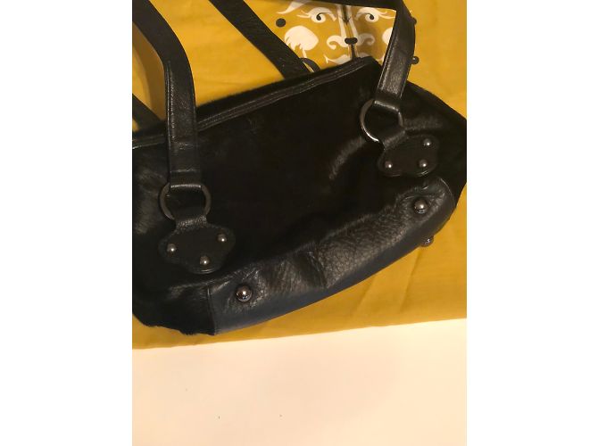 Pochette Christian Lacroix in pelle nera e pelliccia Nero Rosso - vista 7