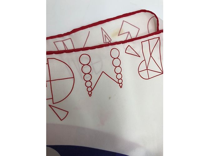Hermès Seidentuch Beige und Rot 70cm - Ansicht 6