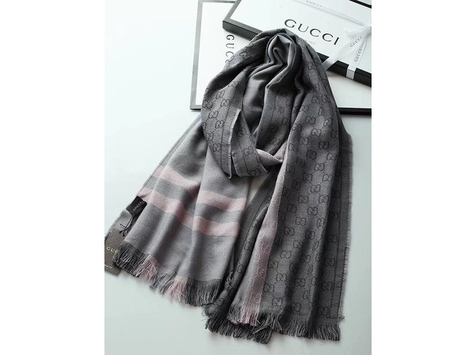 Sciarpa Gucci in cashmere grigio scuro Grigio antracite - vista 5