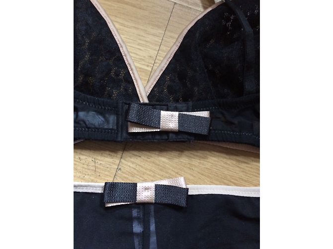 Autre Marque Conjunto de lingerie Andres Sarda Preto - vista 6