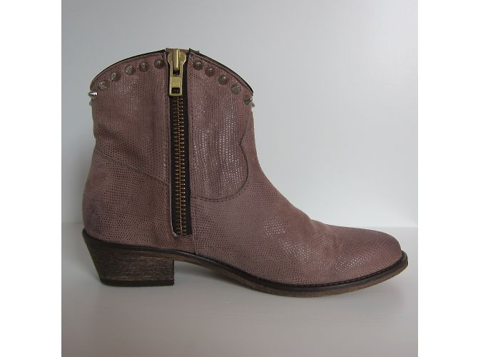 Autre Marque Botines Via Roma 15 de piel rosa con tachuelas - vista 3