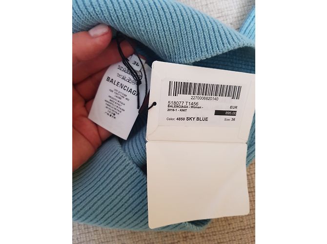 Balenciaga Hellblauer Wollpullover mit offenem Rücken - Ansicht 7