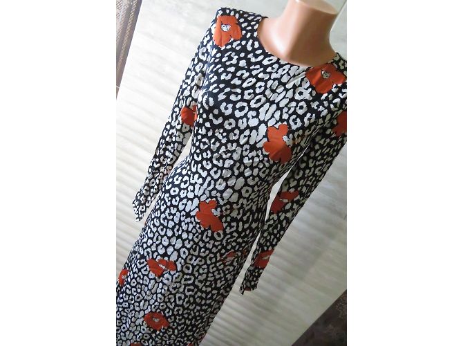 Essentiel Antwerp Seidenlanges Kleid Schwarz Weiß Orange - Ansicht 4