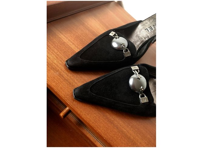 Chanel Mulas Preto - vista 4