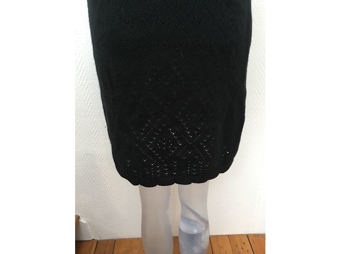 Autre Marque Schwarzes Kaschmir Pulloverkleid mit Lochmuster - Ansicht 5