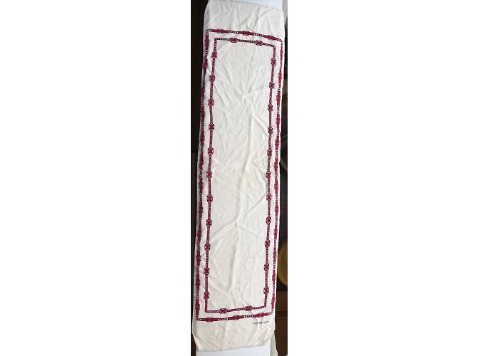 Lenço de seda Céline cor eggshell Fora de branco - vista 3
