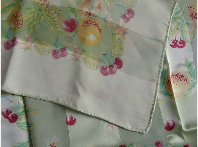 Autre Marque Sciarpa in chiffon di seta Grand Marnier Rosa Giallo Verde Verde chiaro - vista 3