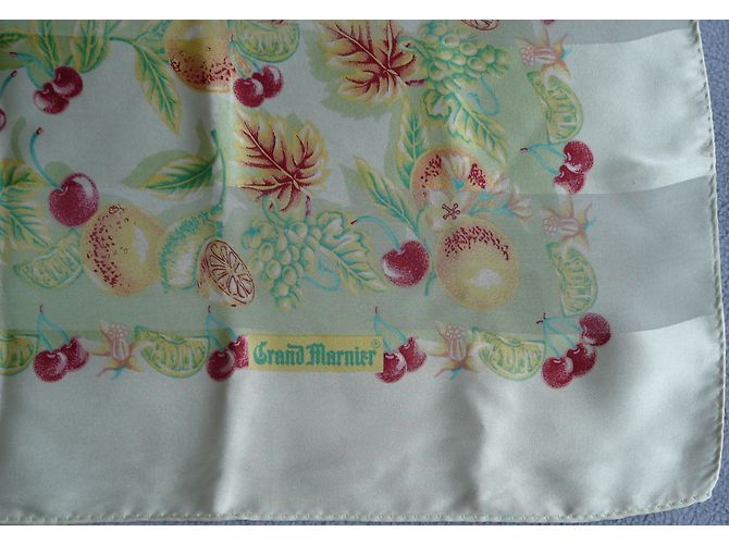 Autre Marque Sciarpa in chiffon di seta Grand Marnier Rosa Giallo Verde Verde chiaro - vista 5