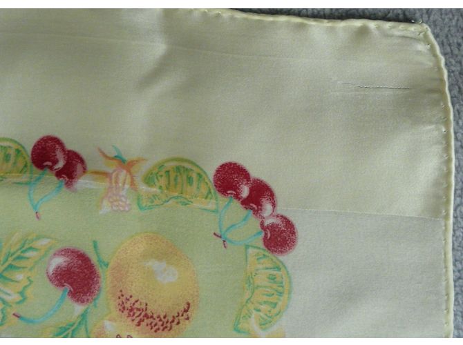 Autre Marque Sciarpa in chiffon di seta Grand Marnier Rosa Giallo Verde Verde chiaro - vista 6