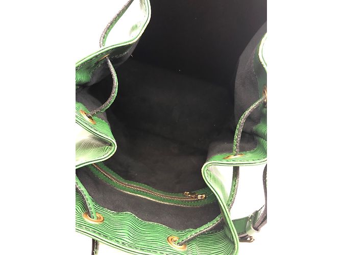 Noe Louis Vuitton Noé epi Verde - vista 22