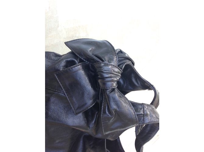 Borsa Valentino Cloud Bow Hobo in pelle nera Nero - vista 3
