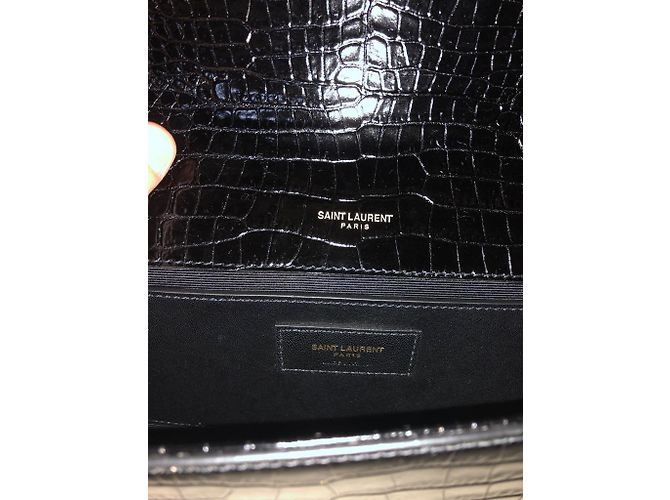 Clutch Yves Saint Laurent in pelle nera stampa croco - vista 5