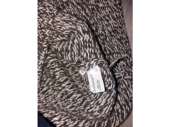 Yves Saint Laurent Ärmelloser Rundhals-Pullover aus Kaschmir Braun - Ansicht 3