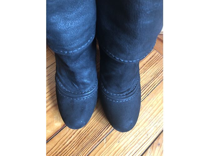 Botines Prada de nubuck negro - vista 3