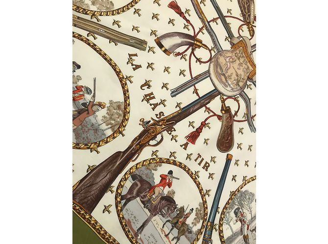 Hermès 100% Seidentuch "LA CHASSE A TIR" Braun Beige Golden Grün - Ansicht 2