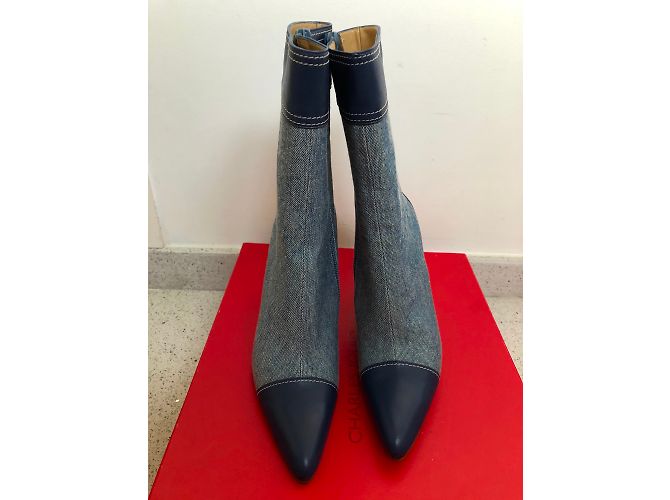 Charles Jourdan Botas de tornozelo - vista 3