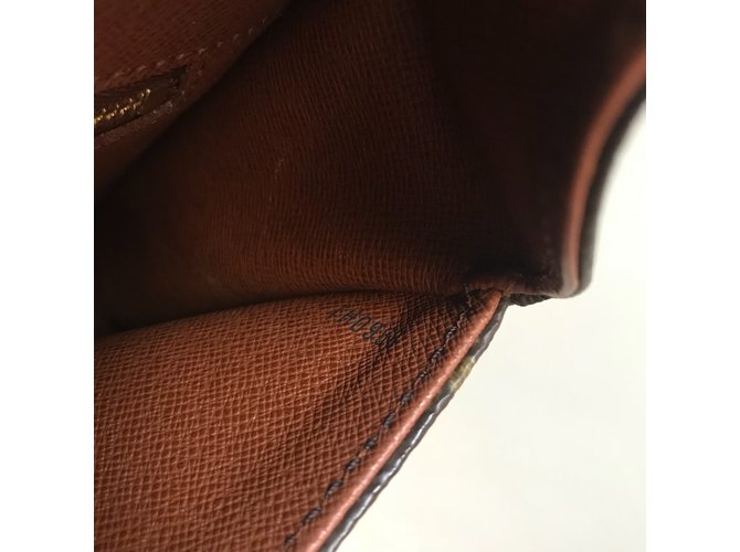 Saint-Cloud Louis Vuitton Tracolla Saint Cloud GM Marrone - vista 10