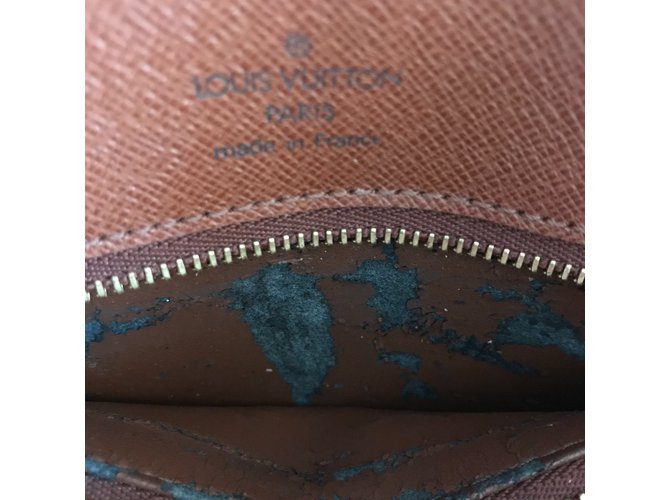 Saint-Cloud Louis Vuitton Tracolla Saint Cloud GM Marrone - vista 11