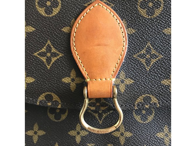 Saint-Cloud Louis Vuitton Tracolla Saint Cloud GM Marrone - vista 4