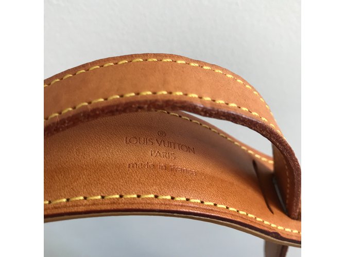 Saint-Cloud Louis Vuitton Tracolla Saint Cloud GM Marrone - vista 7