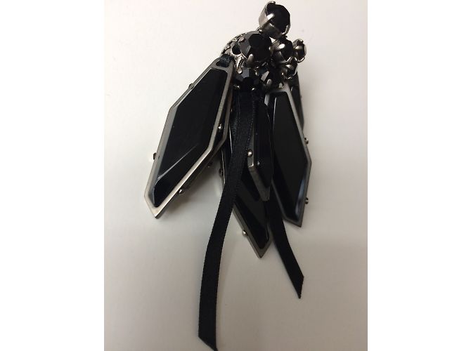 Lanvin Ohrringe Silberfarbenes Metall und Schwarzer Kunststoff - Ansicht 4