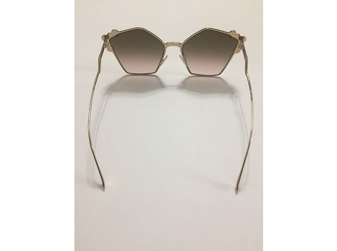 Occhiali da sole Fendi pentagonali rosa e oro - vista 4